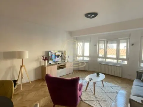 Rent, two bedroom apartment, 52m², Stari Grad, Beograd - image 12