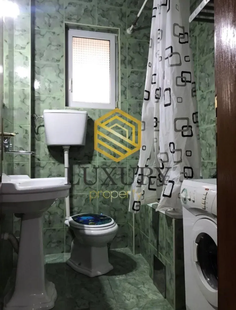 Izdavanje, jednosoban stan, 60m², Stari Aerodrom, Podgorica