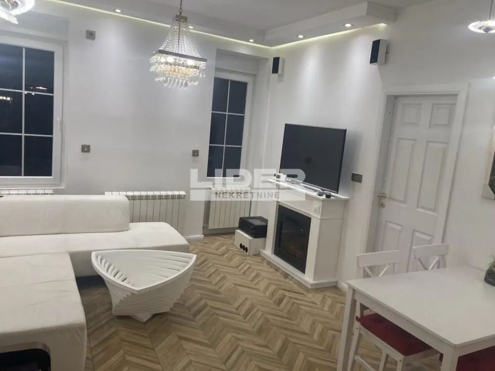 Sale, two bedroom apartment, 63m², Stari Grad, Beograd