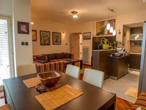 Prodaja, trosoban stan, 70m², Centar, Tivat - image 2