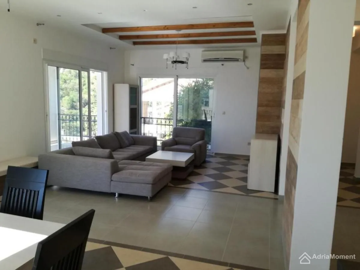 Sale, house, 103m², Risan, Kotor
