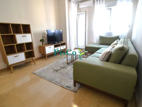 Izdavanje, jednosoban stan, 46m², City Kvart, Podgorica - image 1
