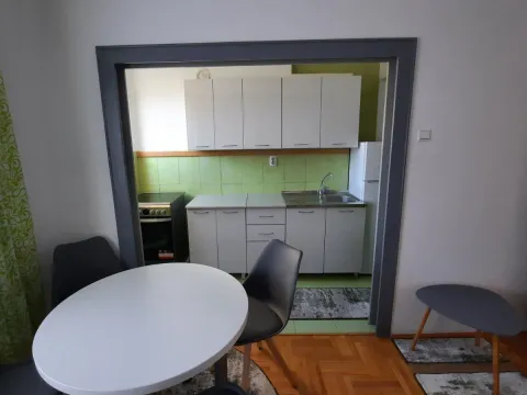 Rent, one bedroom apartment, 45m², Centar, Podgorica - image 4