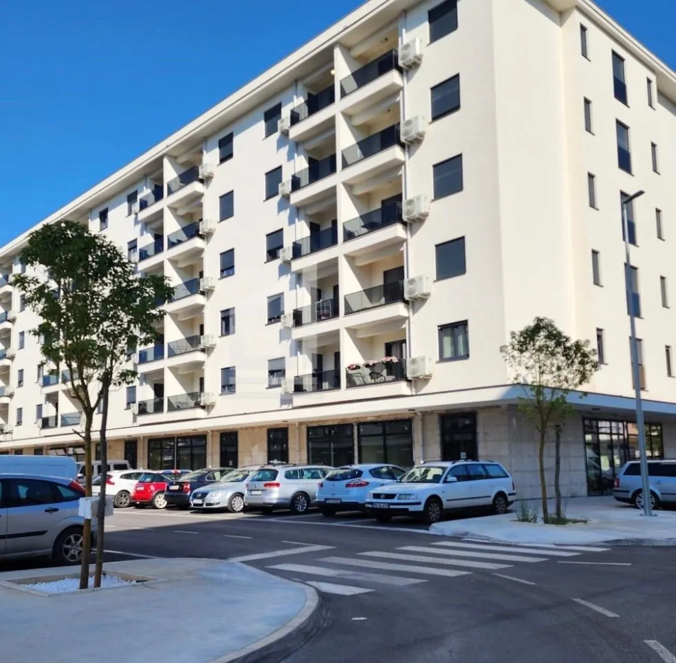 Prodaja, dvosoban stan, 52m², City Kvart, Podgorica