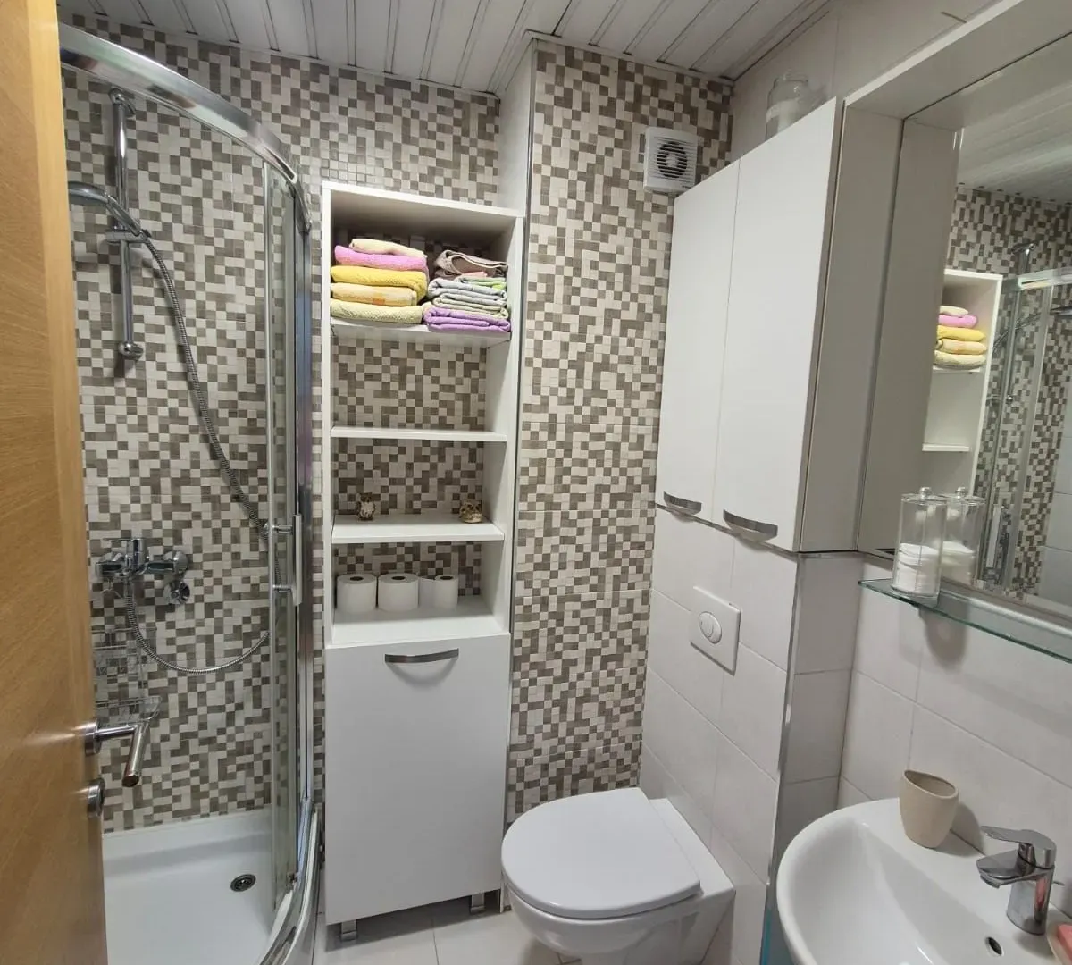 Rent, one bedroom apartment, 45m², City Kvart, Podgorica