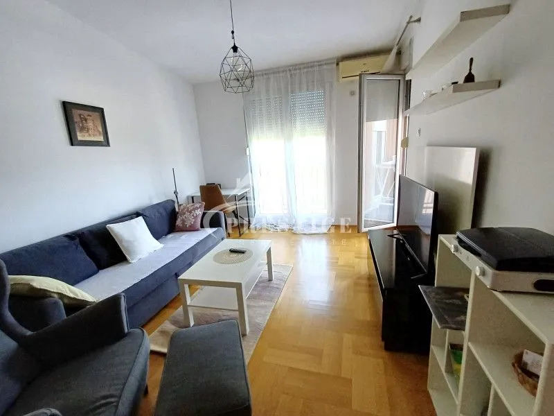 Izdavanje, jednosoban stan, 51m², Zabjelo, Podgorica