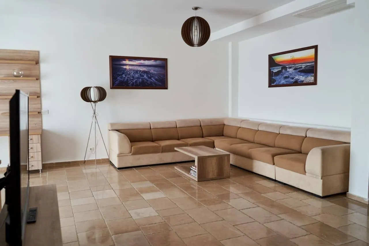 Rent, house, 100m², Reževići, Budva