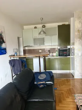 Izdavanje, jednosoban stan, 45m², Momišići, Podgorica - image 3