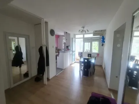 Sale, three bedroom apartment, 78m², Zemun Sve Podlokacije, Beograd - image 4