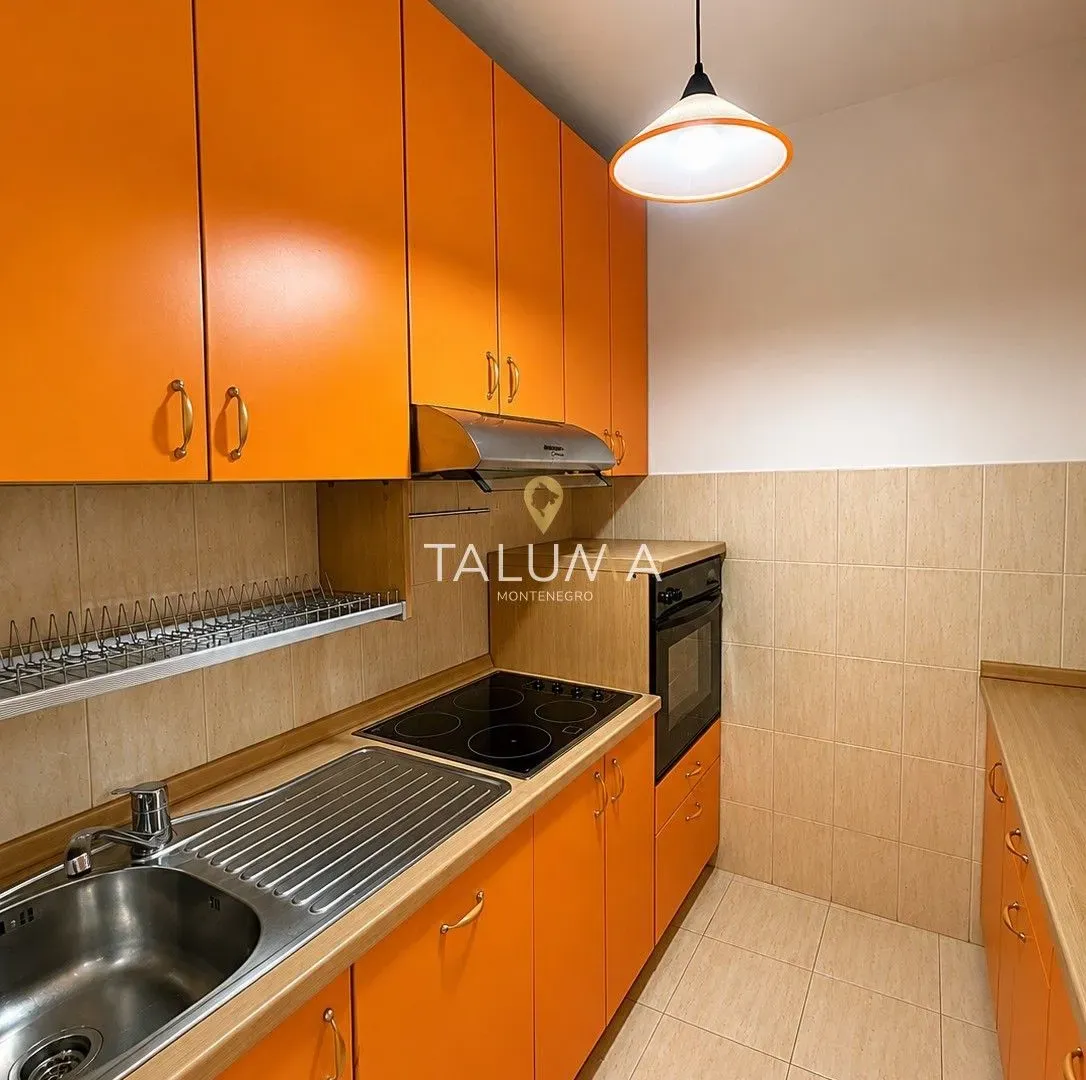 Rent, one bedroom apartment, 56m², Momišići, Podgorica