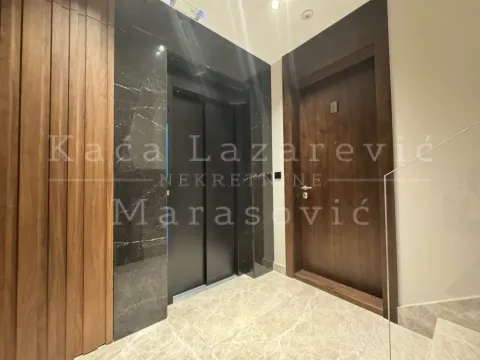 Sale, four bedroom apartment, 135m², Vračar Hram, Vračar Sve Podlokacije - image 5