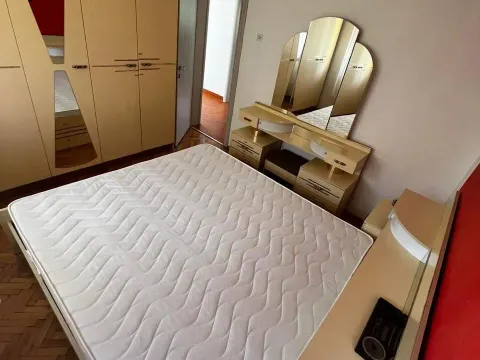 Izdavanje, dvosoban stan, 60m², Masline, Podgorica - image 4