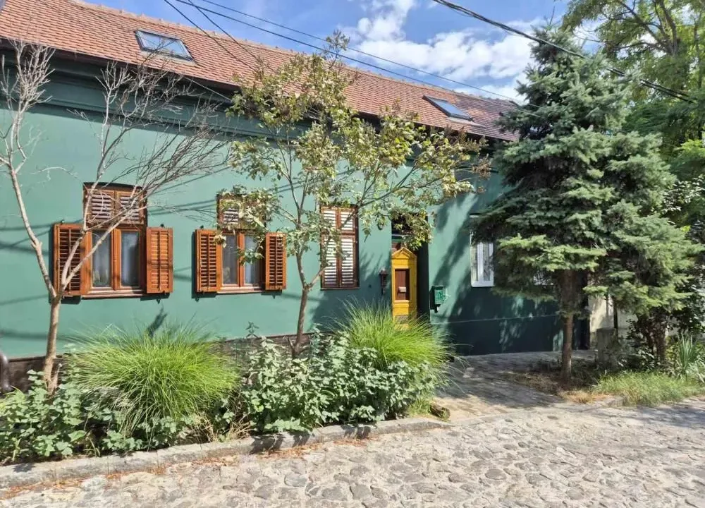 Rent, house, 230m², Zemun Gardoš, Zemun Sve Podlokacije