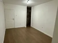 Prodaja, trosoban stan, 74m², Tuški Put, Podgorica - image 9