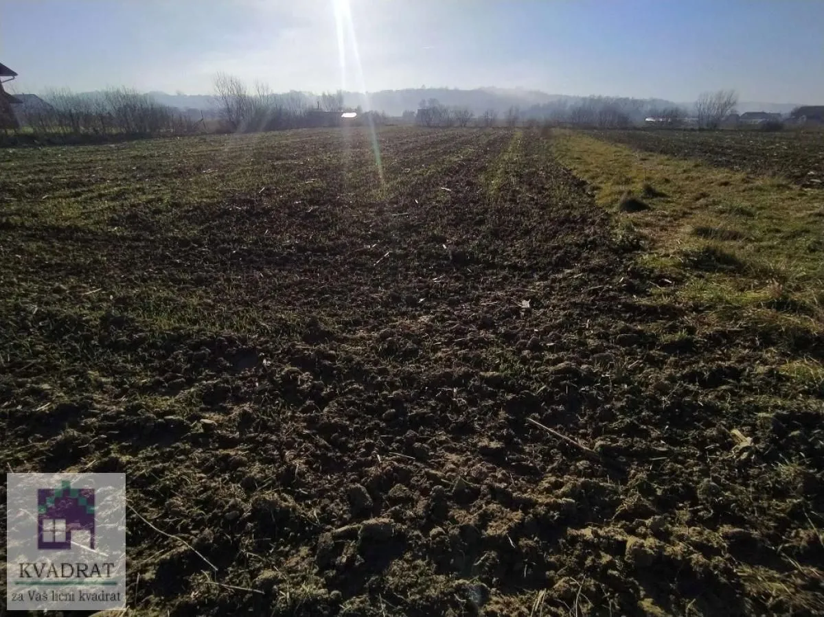 Prodaja, plac, 600m², Ub, Srbija