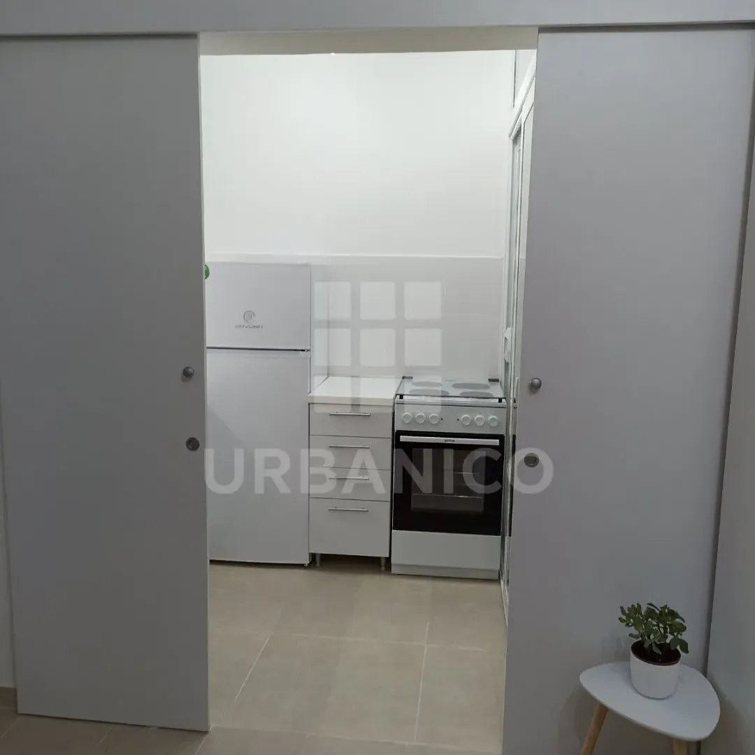 Prodaja, garsonjera, 24m², Baston, Podgorica