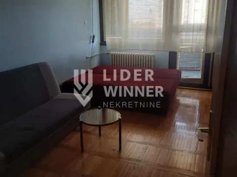 Stan in Zemun Gornji Grad