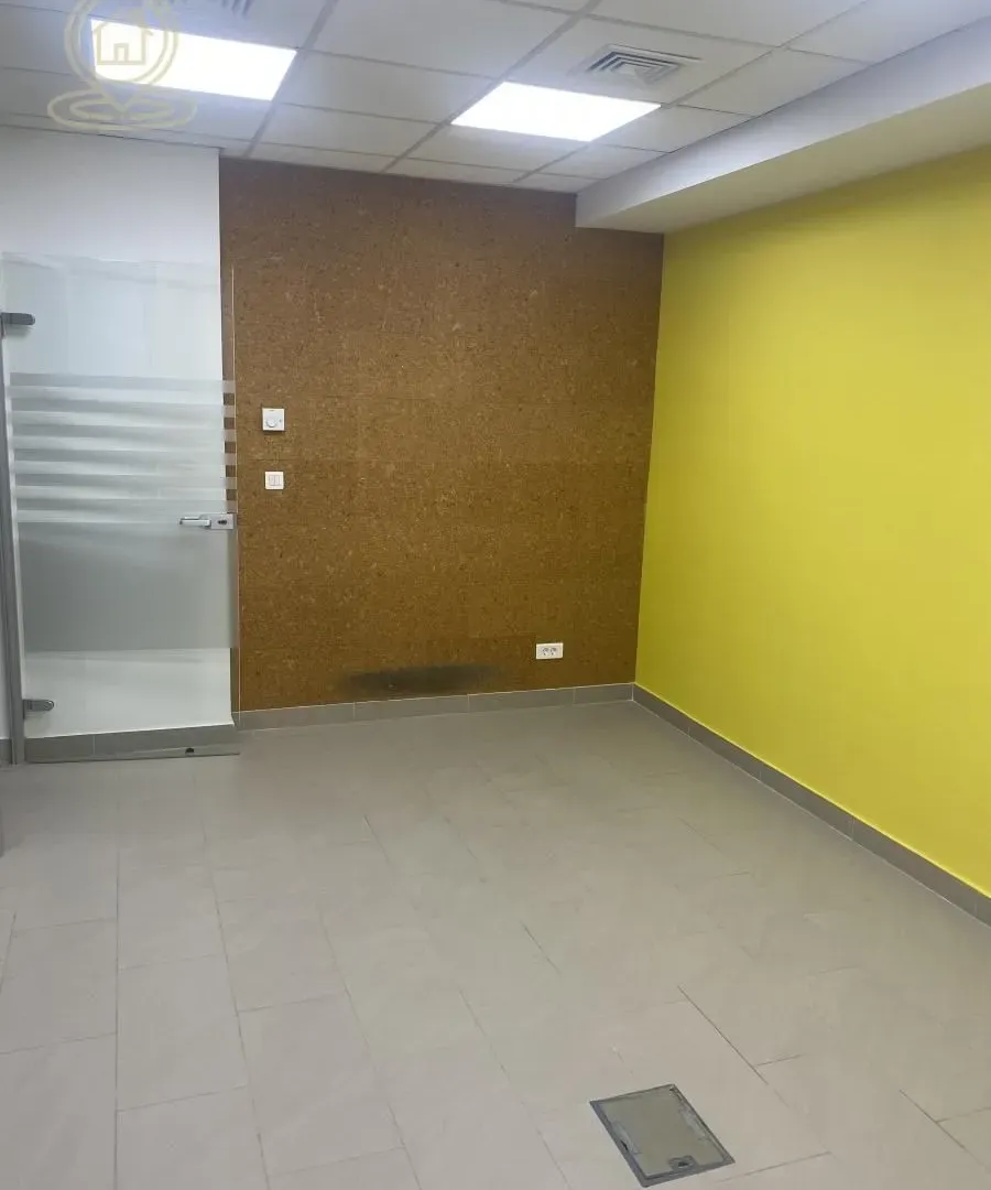 Rent, office space, 300m², Savski Venac, Beograd