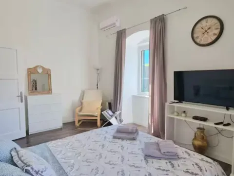 Prodaja, dvosoban stan, 42m², Stari Grad Kotor, Kotor - image 8