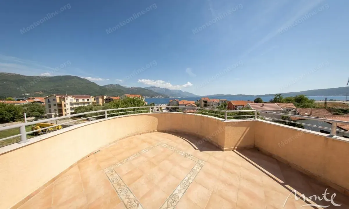 Prodaja, dvosoban stan, 84m², Bijela, Herceg Novi