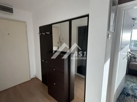 Rent, two bedroom apartment, 40m², Bulevar Oslobodjenja, Novi Sad Sve Podlokacije - image 8