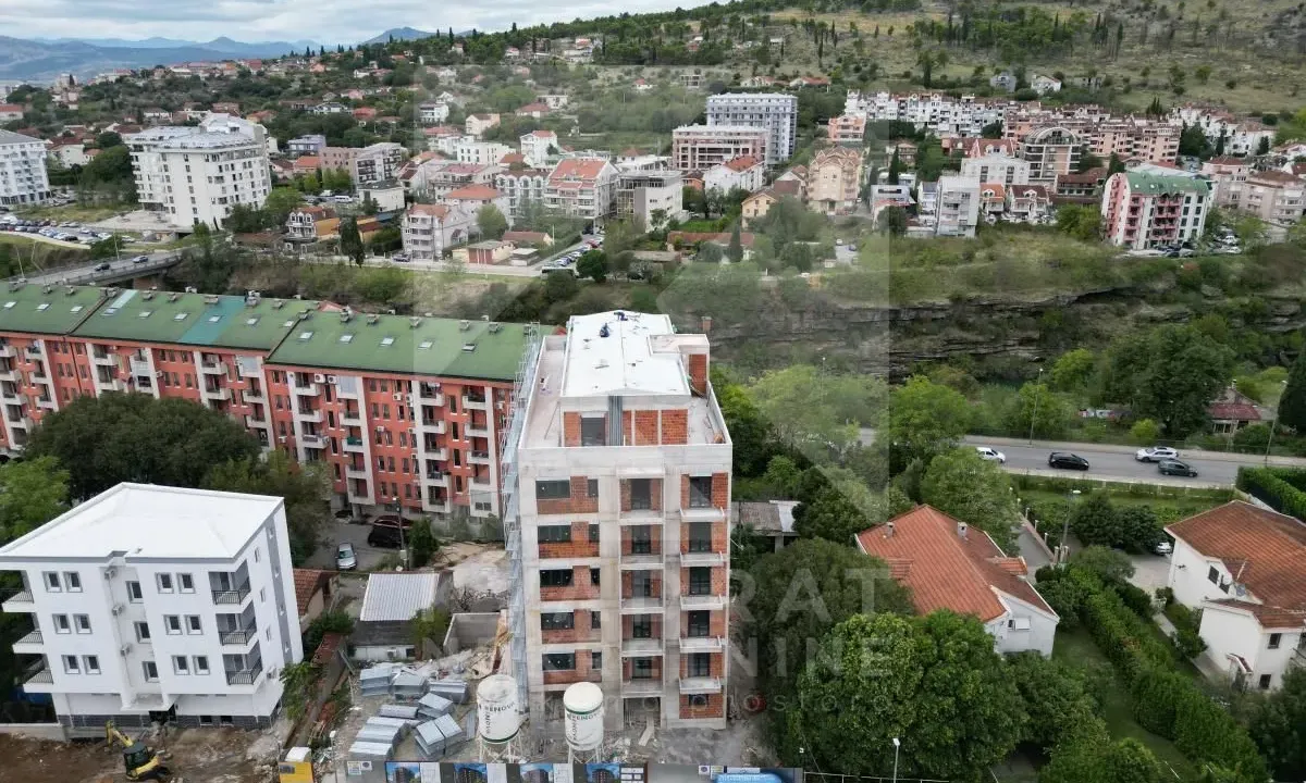 Prodaja, jednosoban stan, 46m², Vezirov Most, Podgorica