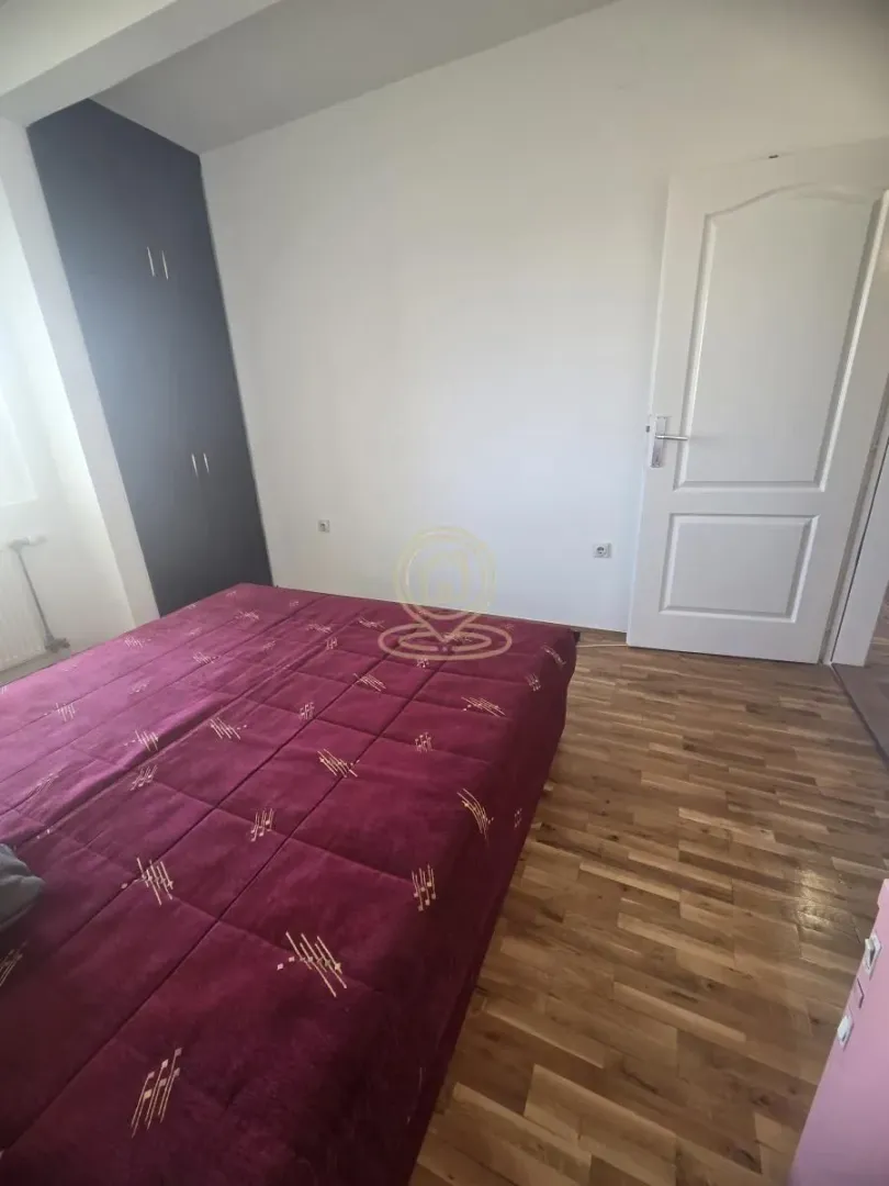 Izdavanje, četvorosoban stan, 90m², Medijana, Niš