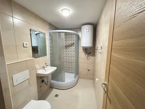 Prodaja, jednosoban stan, 53m², Stari Aerodrom, Podgorica - image 3