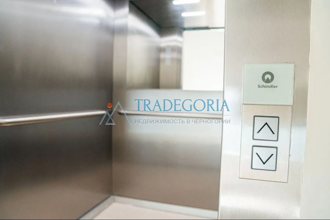 Prodaja, dvosoban stan, 110m², Rafailovići, Budva