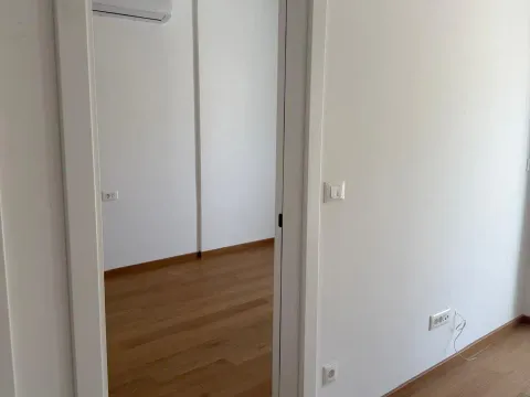 Sale, one bedroom apartment, 43m², Centar, Budva - image 2