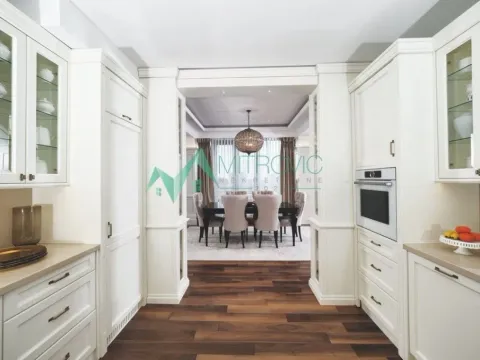 Izdavanje, petosoban stan, 397m², Bulevar Oslobodjenja, Novi Sad Sve Podlokacije - image 8