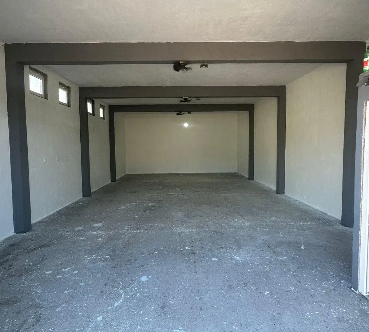 Rent, parking/garage, 105m², Cijevna, Podgorica