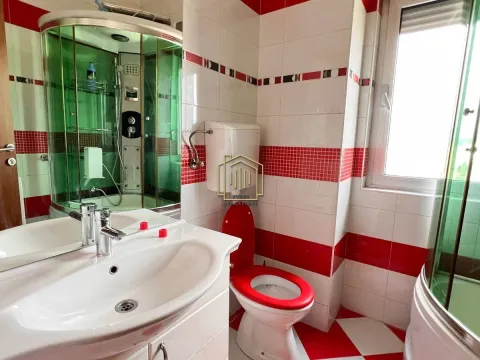 Rent, one bedroom apartment, 53m², Pobrežje, Podgorica - image 3