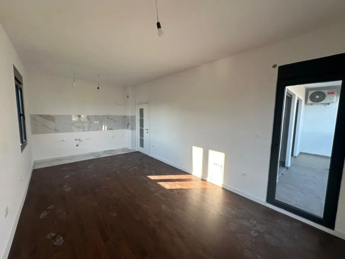 Prodaja, trosoban stan, 66m², Central Point, Podgorica