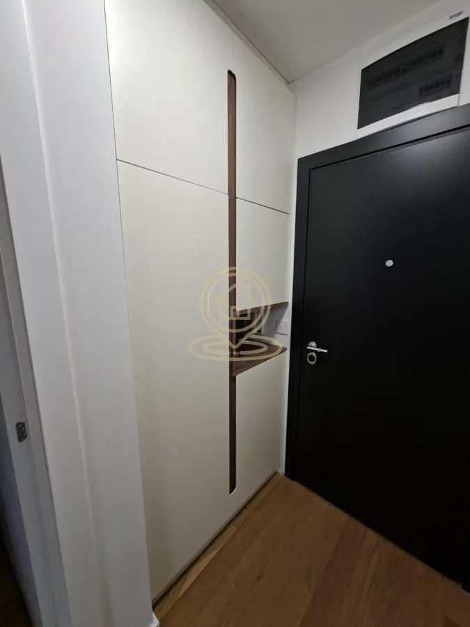 Izdavanje, jednosoban stan, 36m², Bulevar Evrope, Novi Sad Sve Podlokacije
