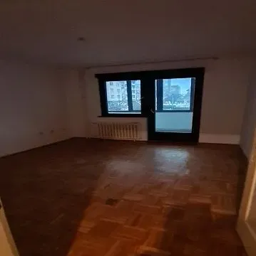 Izdavanje, poslovni prostor, 117m², Slavija, Vračar Sve Podlokacije - image 2