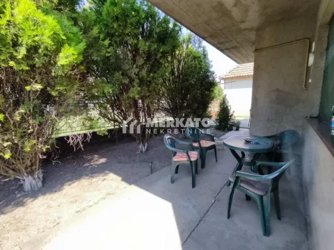 Sale, house, 270m², Aradac, Zrenjanin - image 6