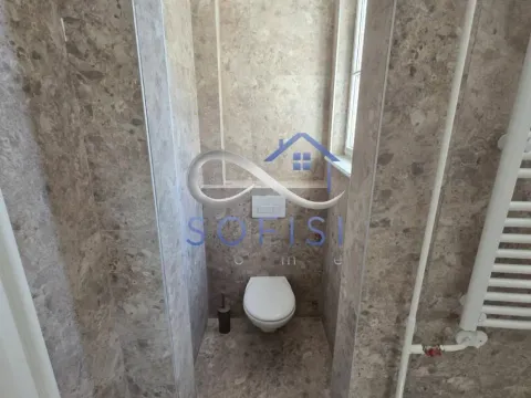 Izdavanje, dvosoban stan, 60m², Centar, Novi Sad - image 10