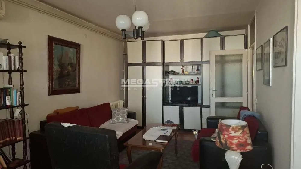 Sale, two bedroom apartment, 74m², Novi Beograd Blok 64, Novi Beograd Sve Podlokacije