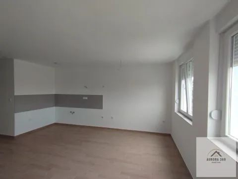 Prodaja, trosoban stan, 74m², Veternik, Novi Sad Sve Podlokacije - image 3