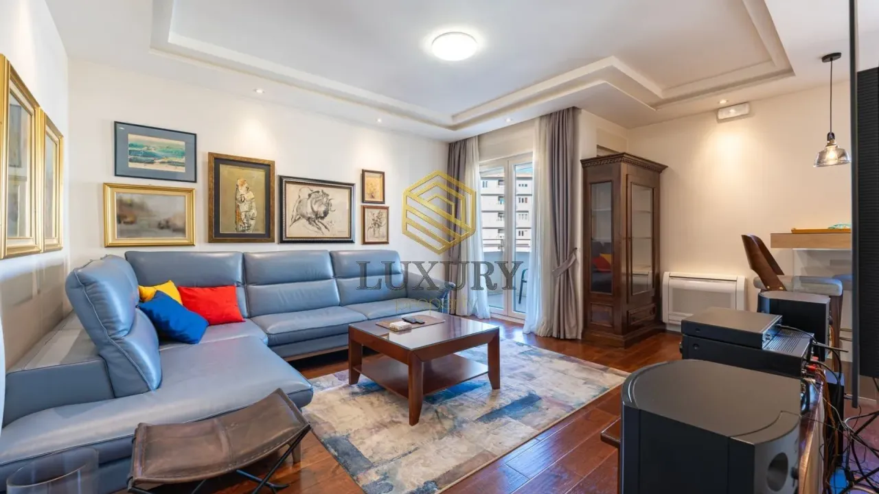 Rent, two bedroom apartment, 68m², Central Point, Podgorica