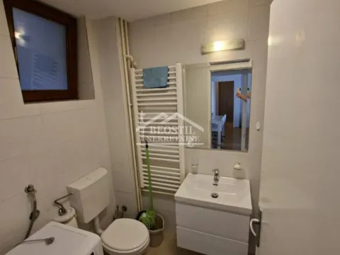 Rent, two bedroom apartment, 52m², Vračar Sve Podlokacije, Beograd - image 15