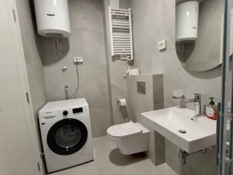 Rent, four bedroom apartment, 50m², Central Point, Podgorica - image 9