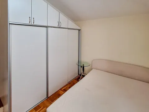 Prodaja, dvosoban stan, 65m², Masline, Podgorica - image 4