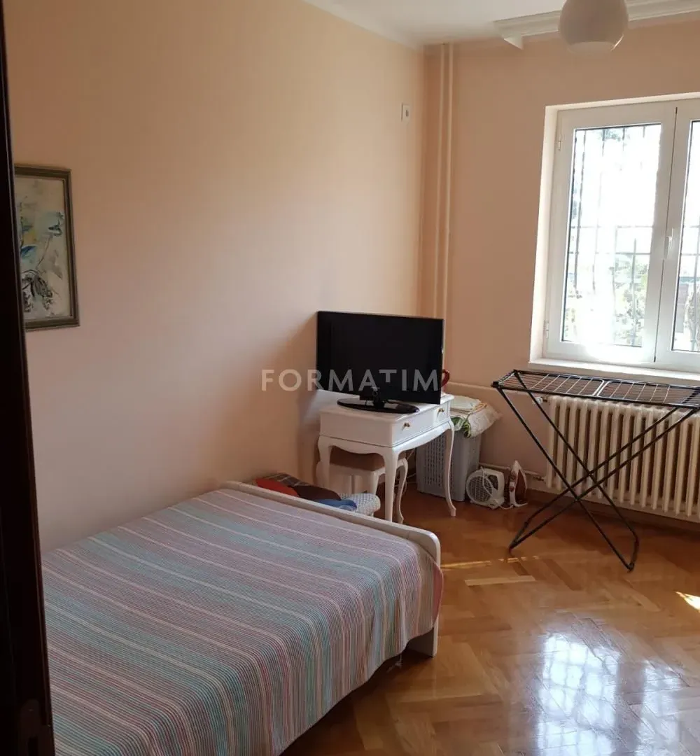 Sale, three bedroom apartment, 98m², Savski Venac, Beograd