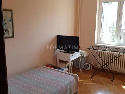 Prodaja, trosoban stan, 98m², Savski Venac, Beograd - image 11