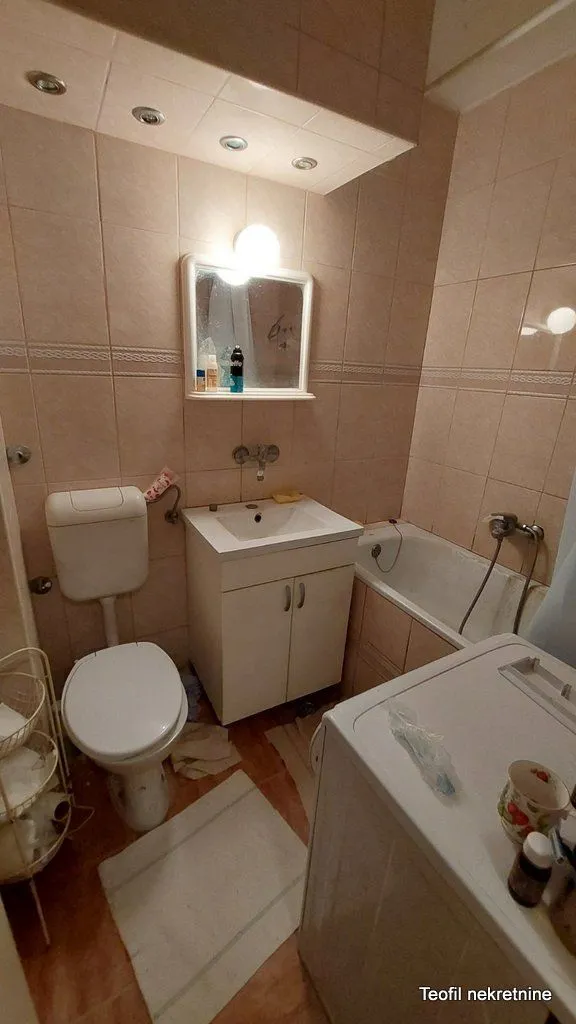 Prodaja, dvosoban stan, 65m², Voždovac Sve Podlokacije, Beograd