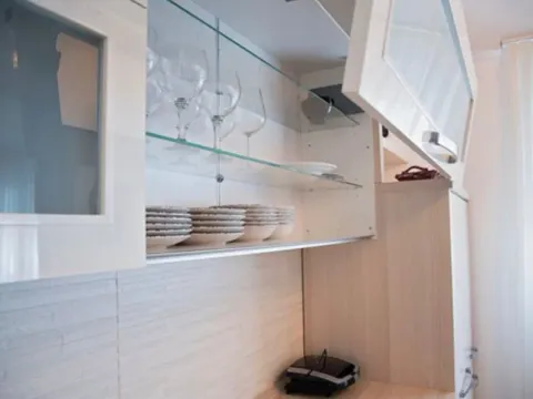 Izdavanje, dvosoban stan, 70m², Pobrežje, Podgorica - image 4