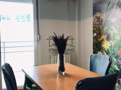 Prodaja, dvosoban stan, 53m², Bulevar Oslobodjenja, Novi Sad Sve Podlokacije - image 2