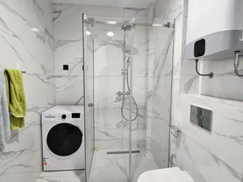 Izdavanje, jednosoban stan, 45m², City Kvart, Podgorica - image 9